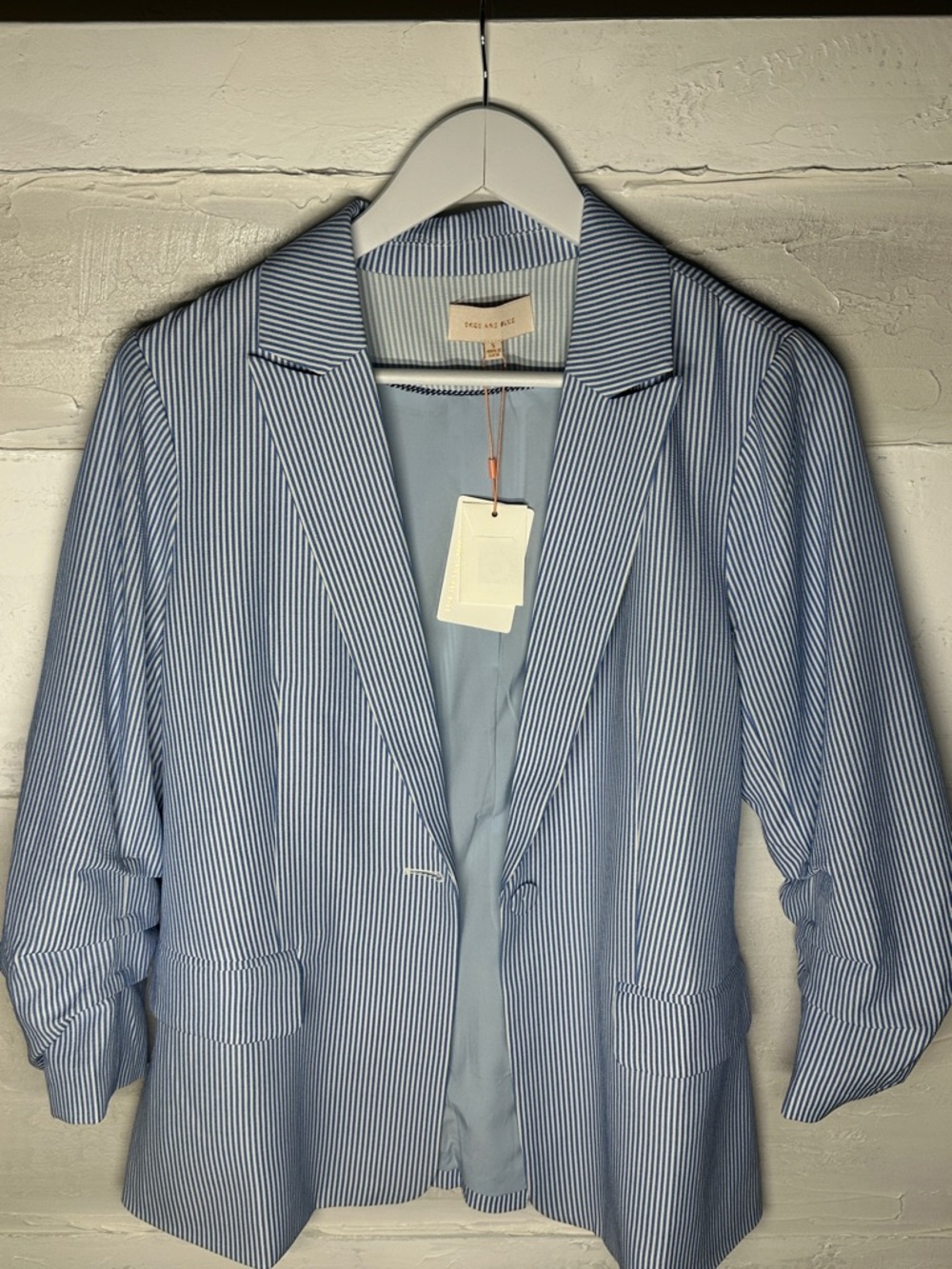 New w tags. Blazer Skies are Blue. Blue white stripe